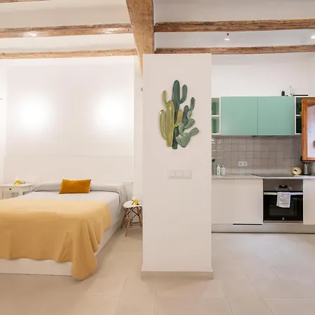 Cabanyal Old Fisherman's House Valencia