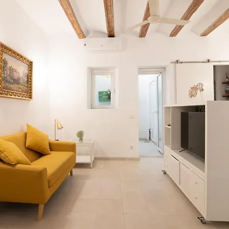 Cabanyal Old Fisherman's House Apartment *